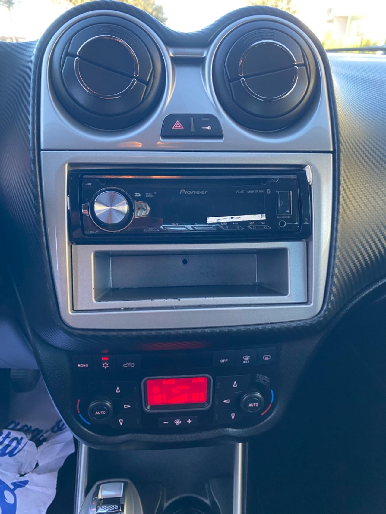 Alfa Romeo MiTo 1.3 Multijet Fine 2009 Full