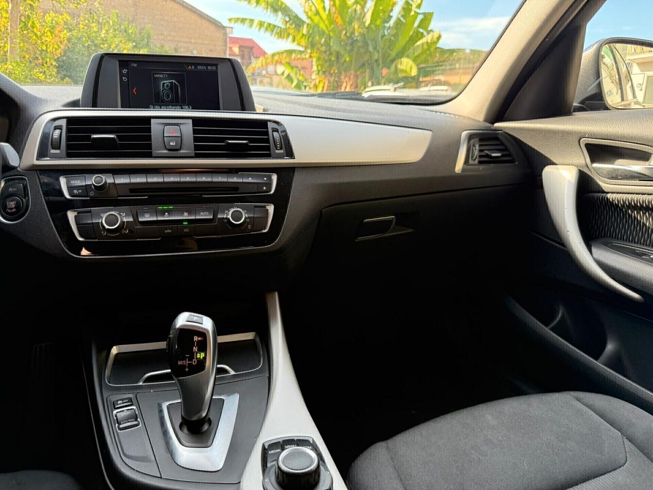 Bmw 118d 5p. Advantage cambio aut.