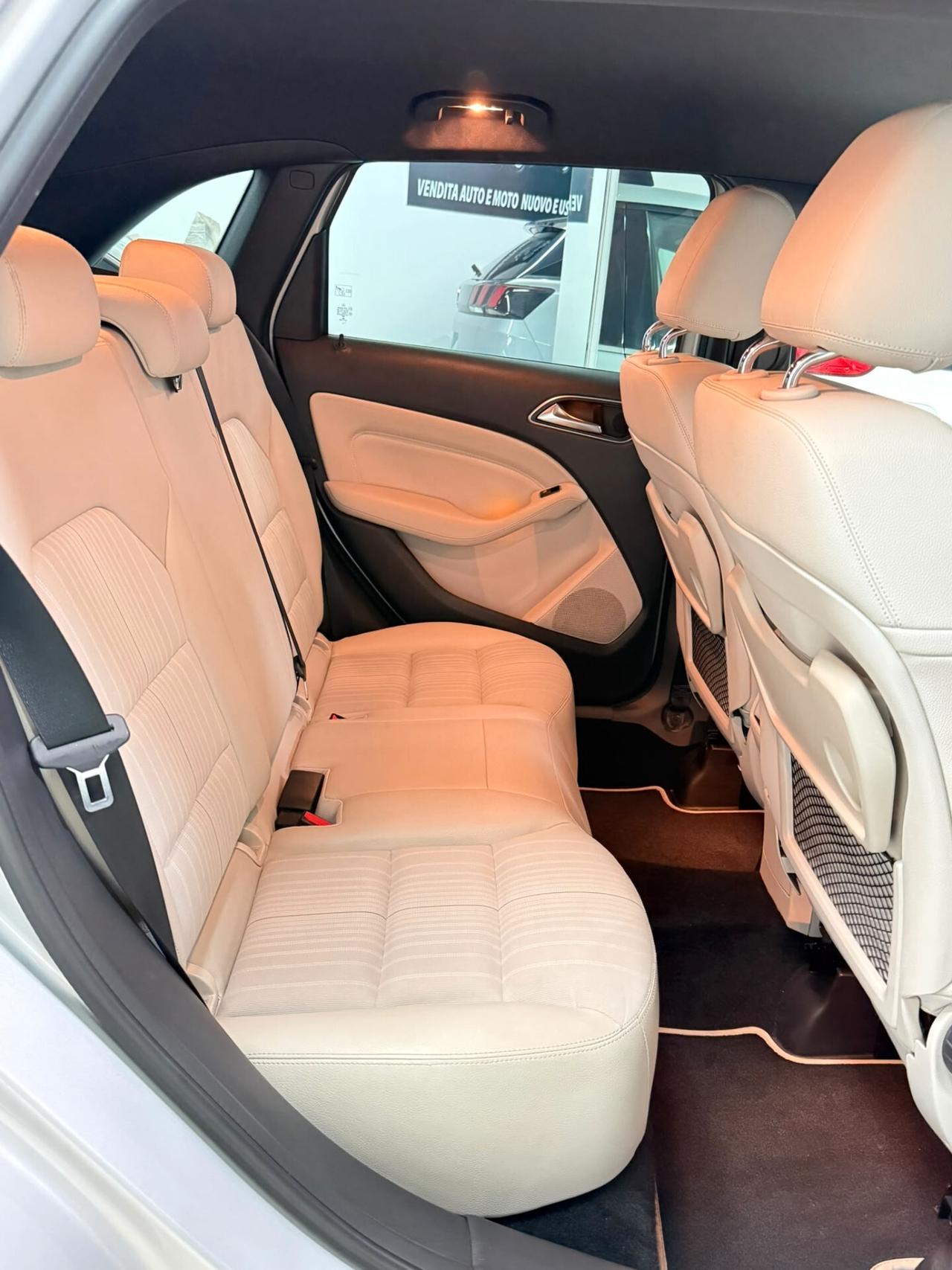 Mercedes-benz B 180 CDI Premium