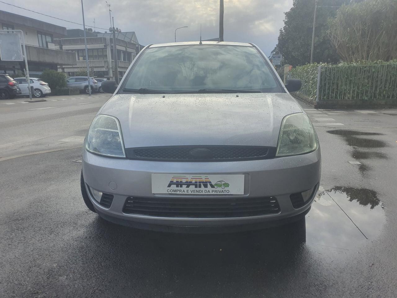 Ford Fiesta 1.2 16V 5p. Ambiente NEOPATENTATI