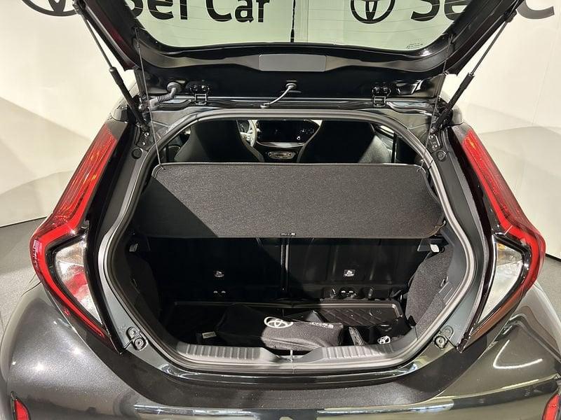 Toyota Aygo X Aygo X 1.0 VVT-i 72 CV 5 porte Lounge km 0