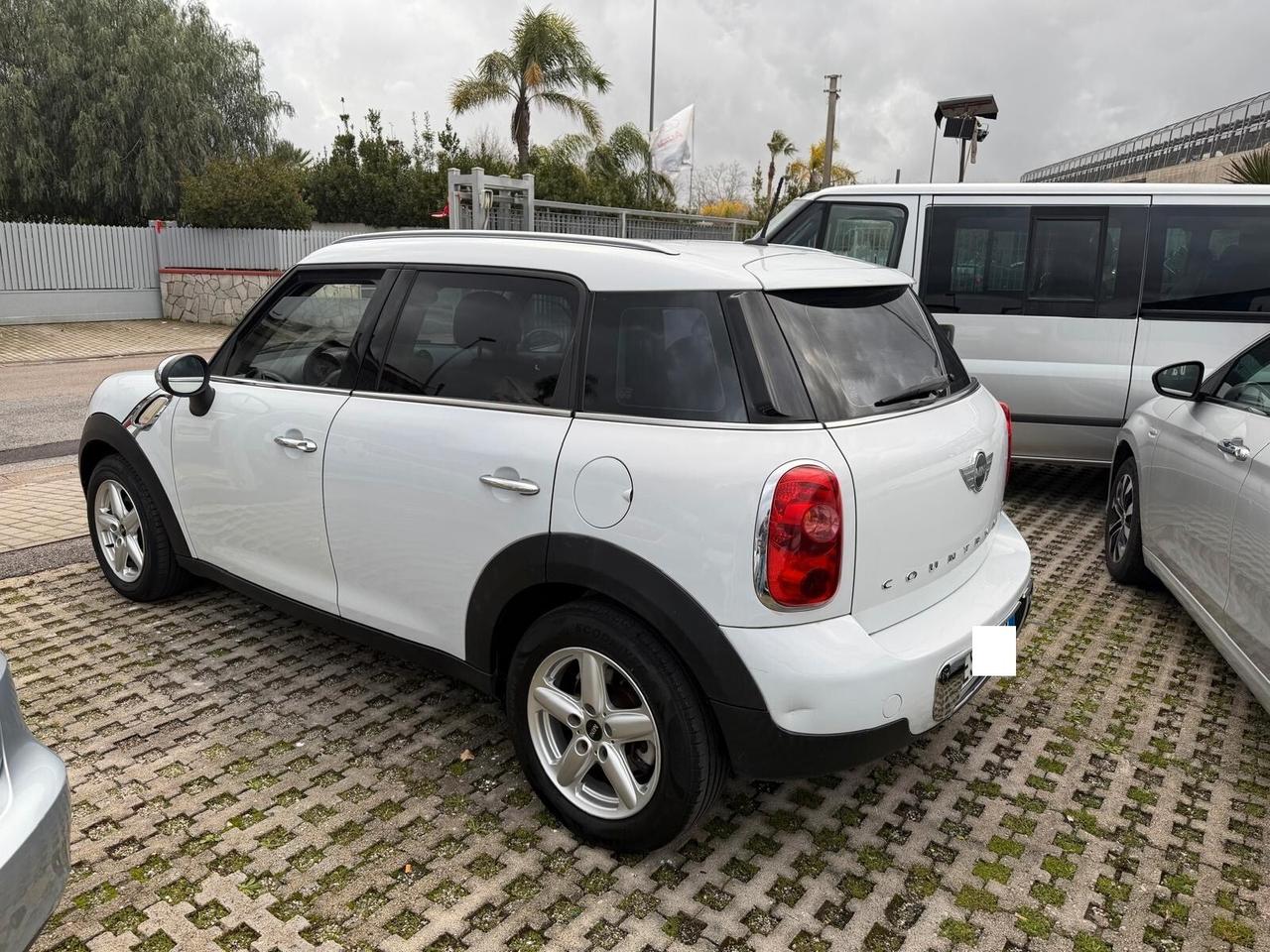 Mini Cooper Countryman 1.6 D 90cv -07/2013