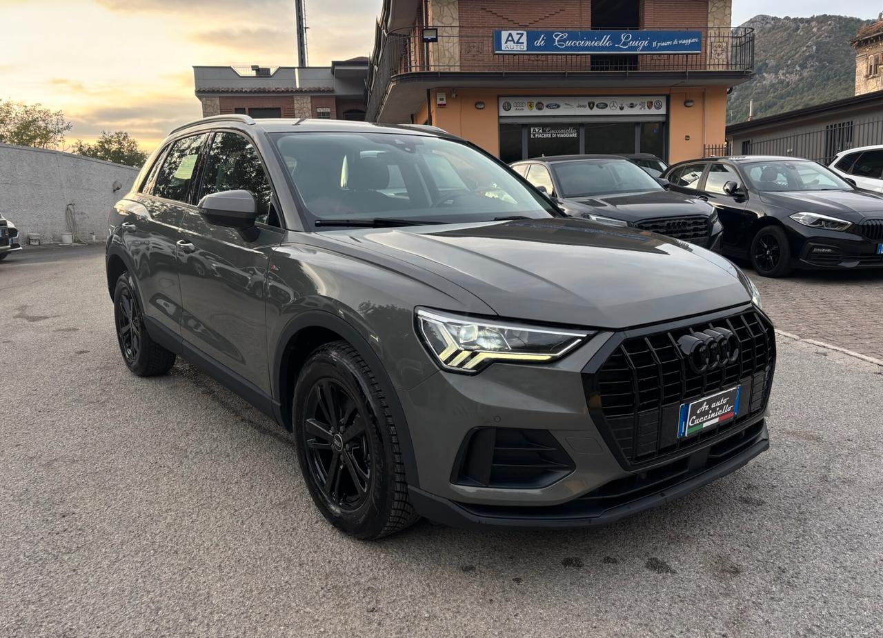 Audi Q3 35 TDI 150CV S tronic IDENTITY BLACK - S-LINE FULL - MY 23