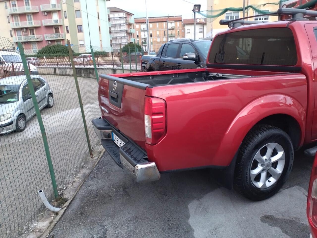 Nissan Navara 3.0 dCi 4 porte Double Cab LE V6