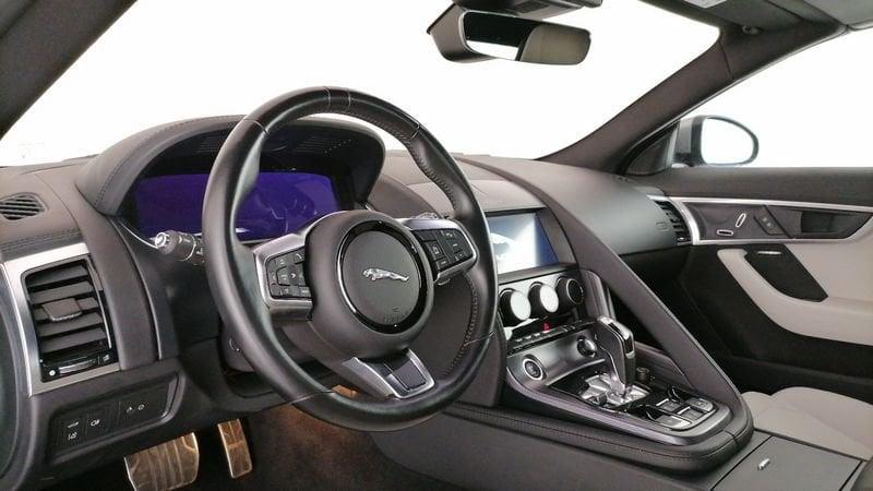 Jaguar F-Type Cabrio 2.0 i4 R-Dynamic rwd 300cv auto