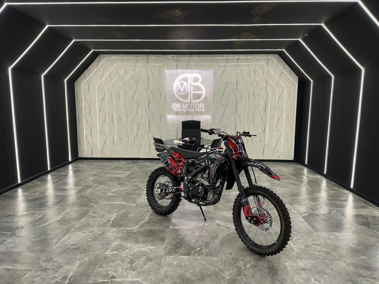 Lem CROSS J300 CC