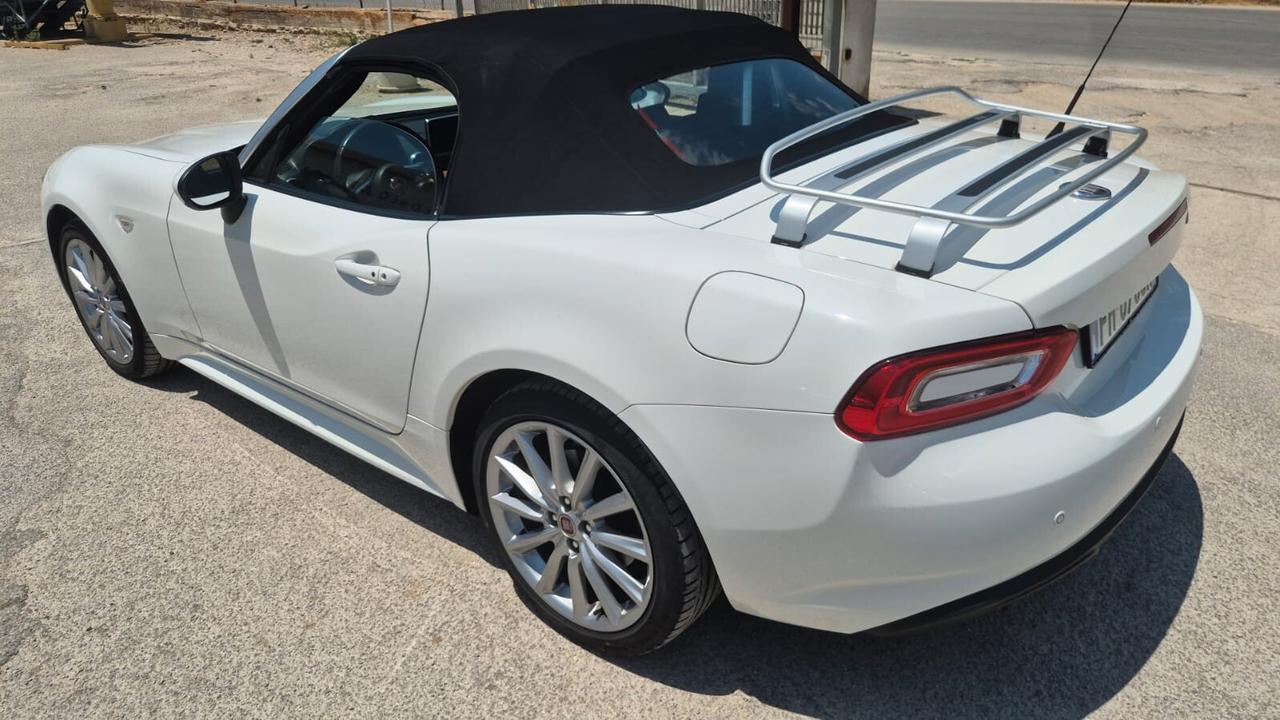 Fiat 124 Spider 1.4 MultiAir AT6 Lusso