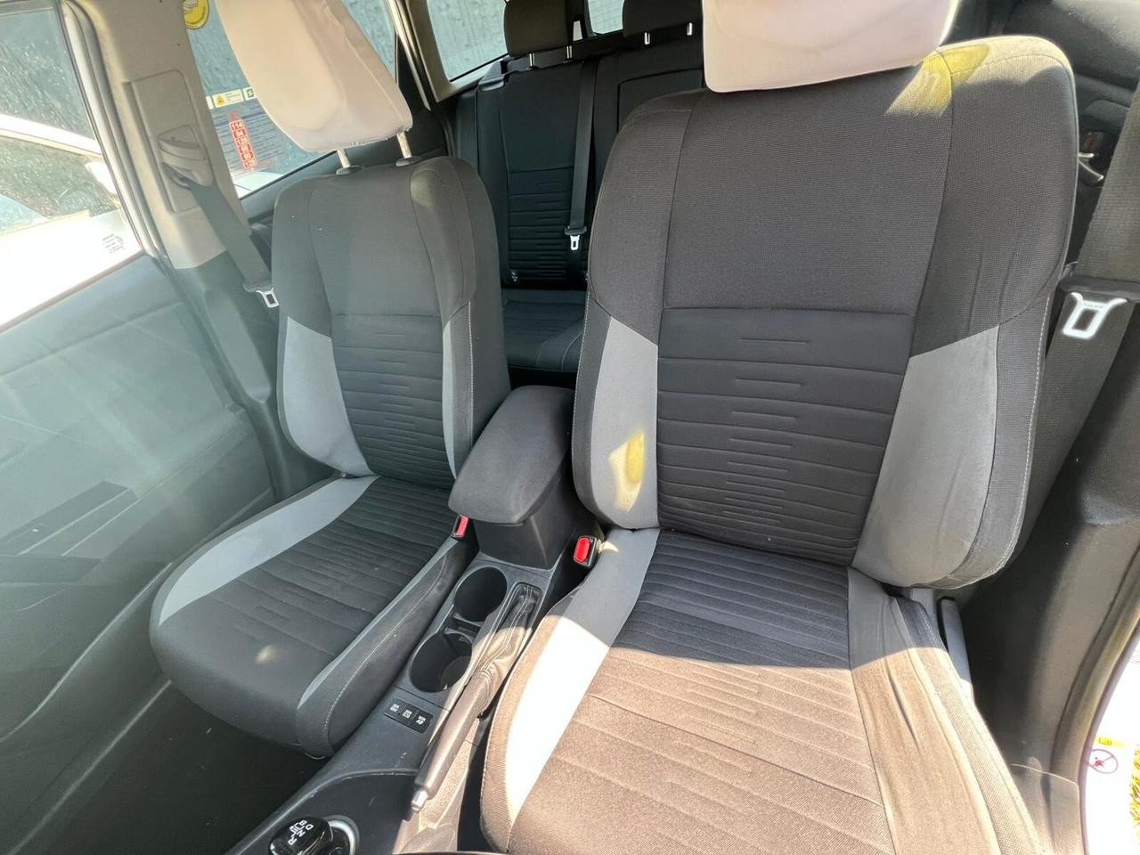 Toyota Auris Touring Sports 1.8 Hybrid Lounge