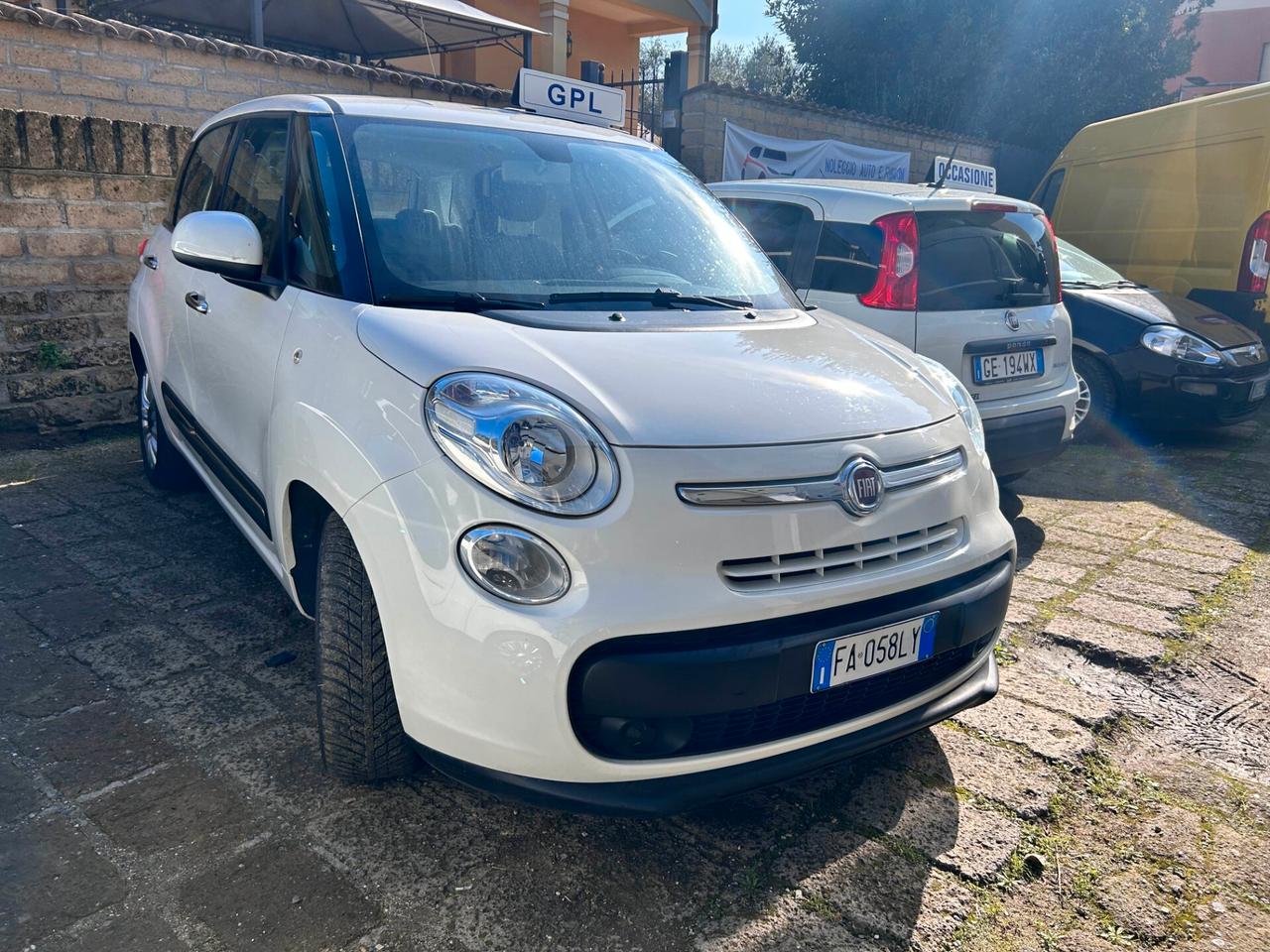 Fiat 500L 1.4 T-Jet 120 CV GPL Lounge