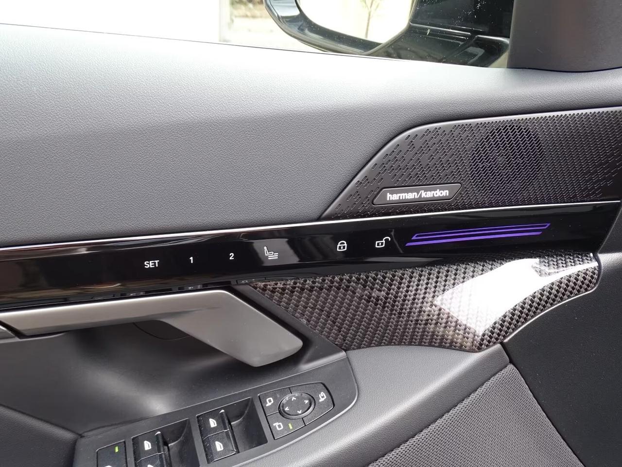 BMW*520d*48V*TOURING*M-SPORT*H&K*HEADUP*360°*DAB*