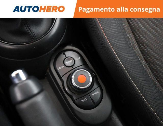 MINI Cooper 1.5 5 porte