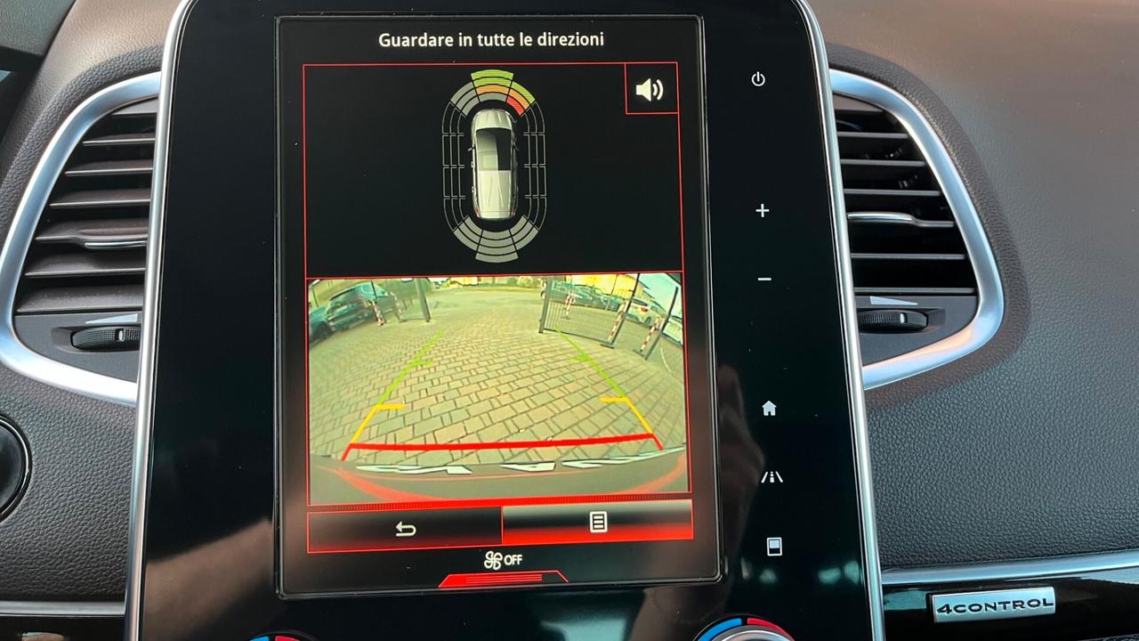 Renault Espace dCi 160CV EDC Energy Initiale Paris 4Control