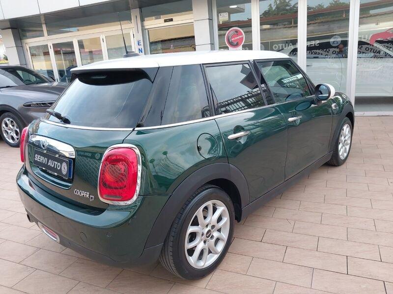MINI Mini 5 porte 1.5 Cooper D 5p Business auto
