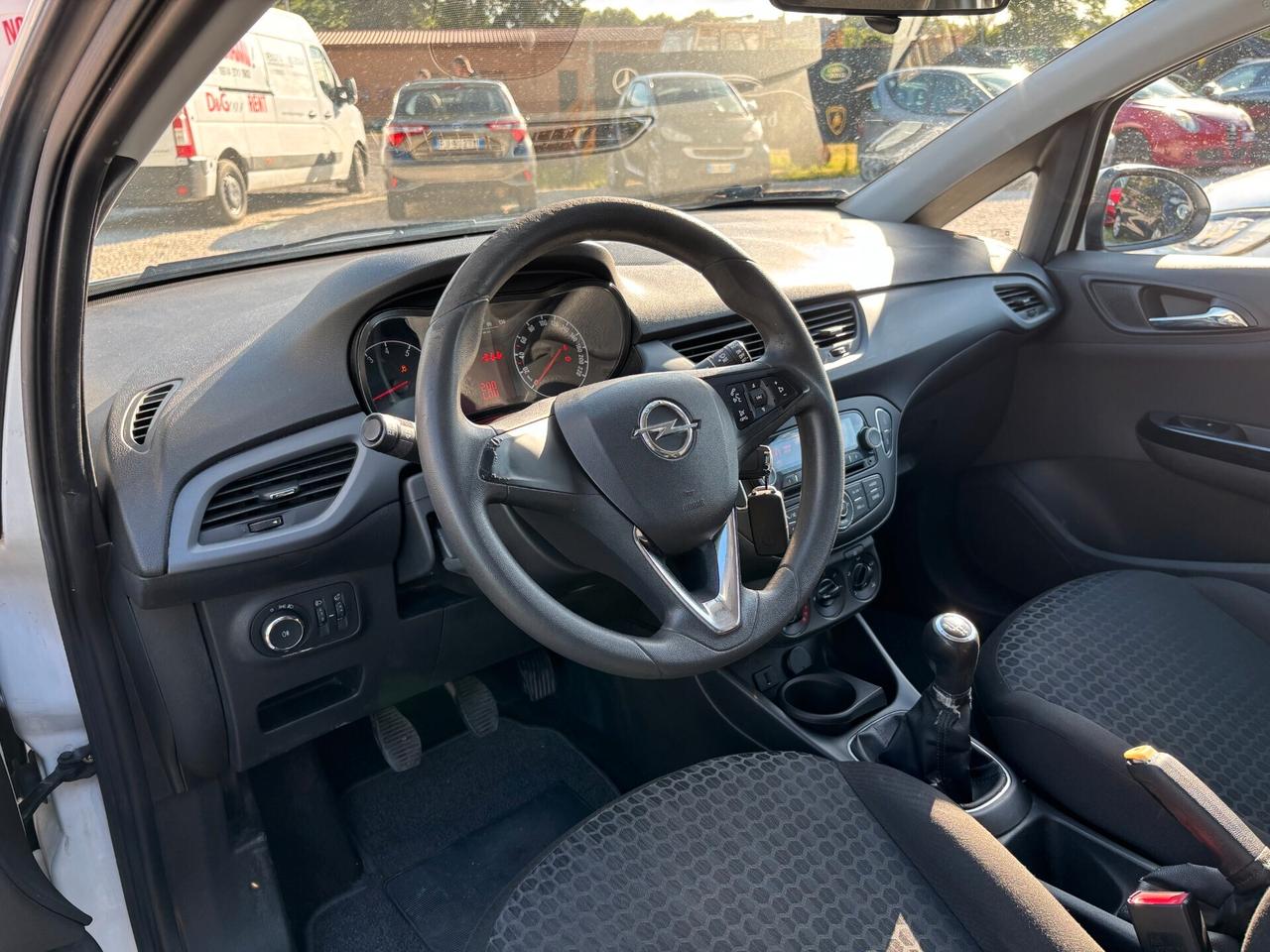 Opel Corsa 1.2 3 porte b-color