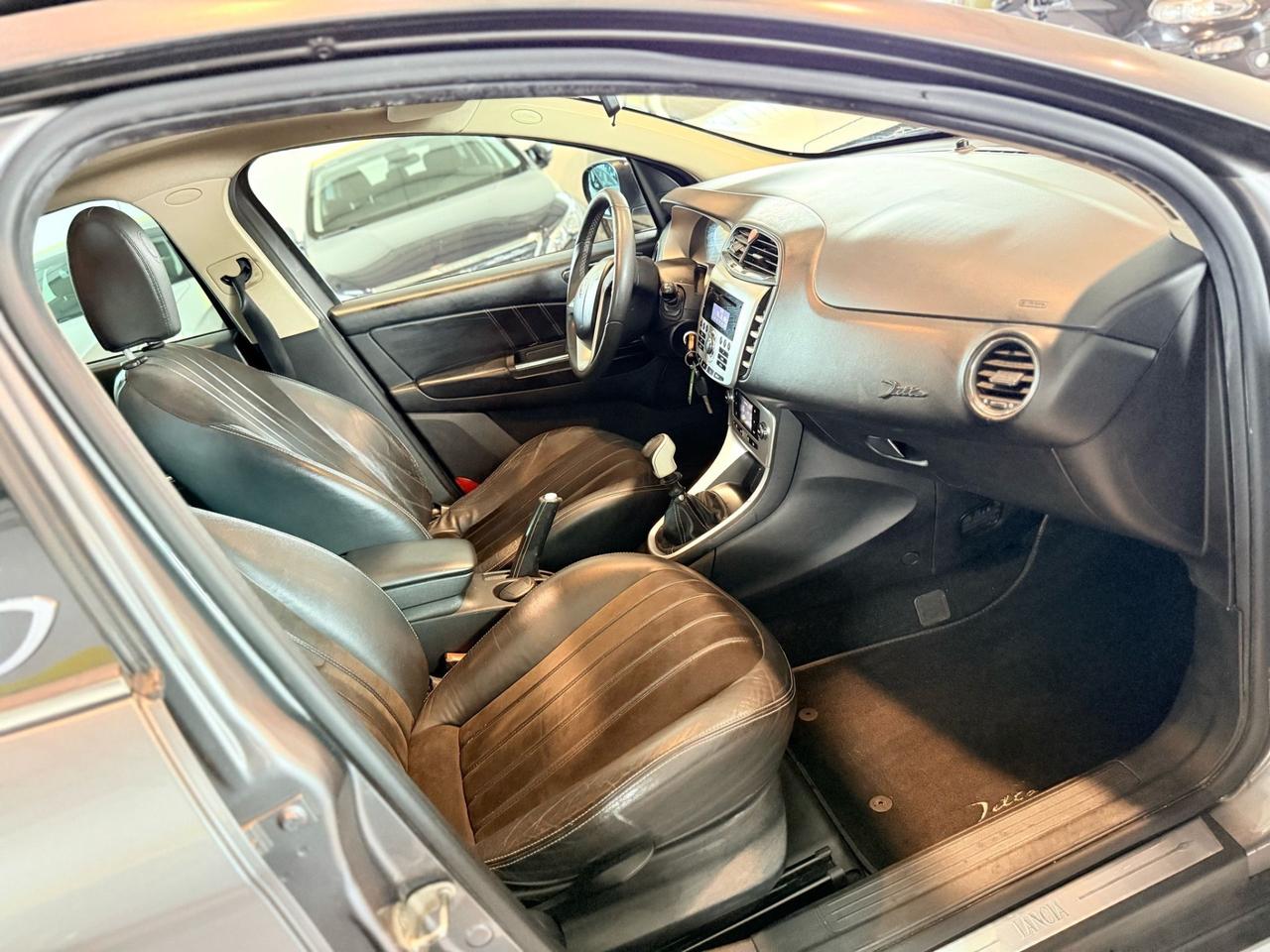 Lancia Delta 1.6 MJT DPF tetto euro 5