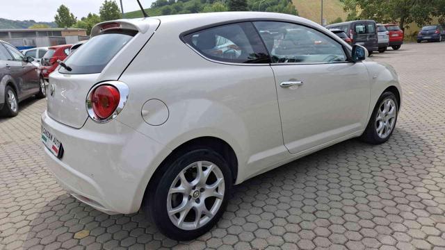 ALFA ROMEO MiTo 1.3 JTDm-2 S&S Distinctive Sport Pack