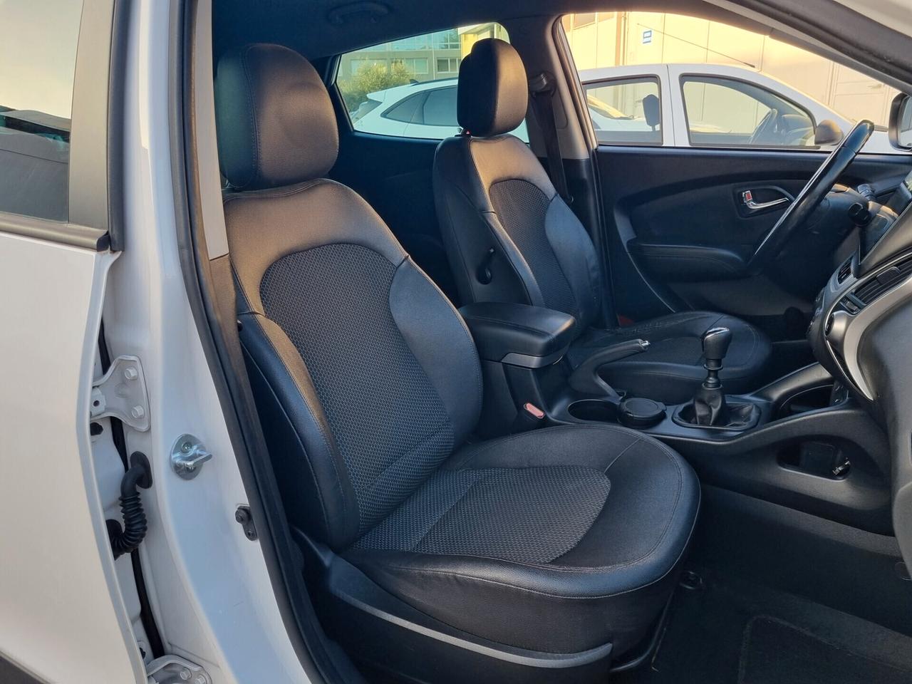 Hyundai iX35 1.7 CRDi 2WD Xpossible