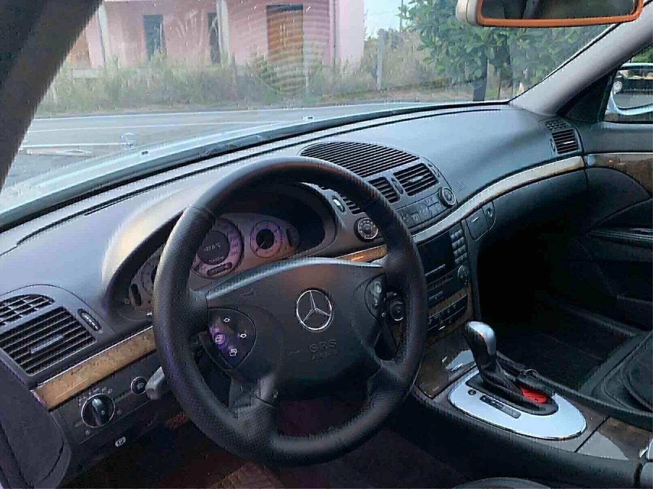 Mercedes-benz E 270 CDI