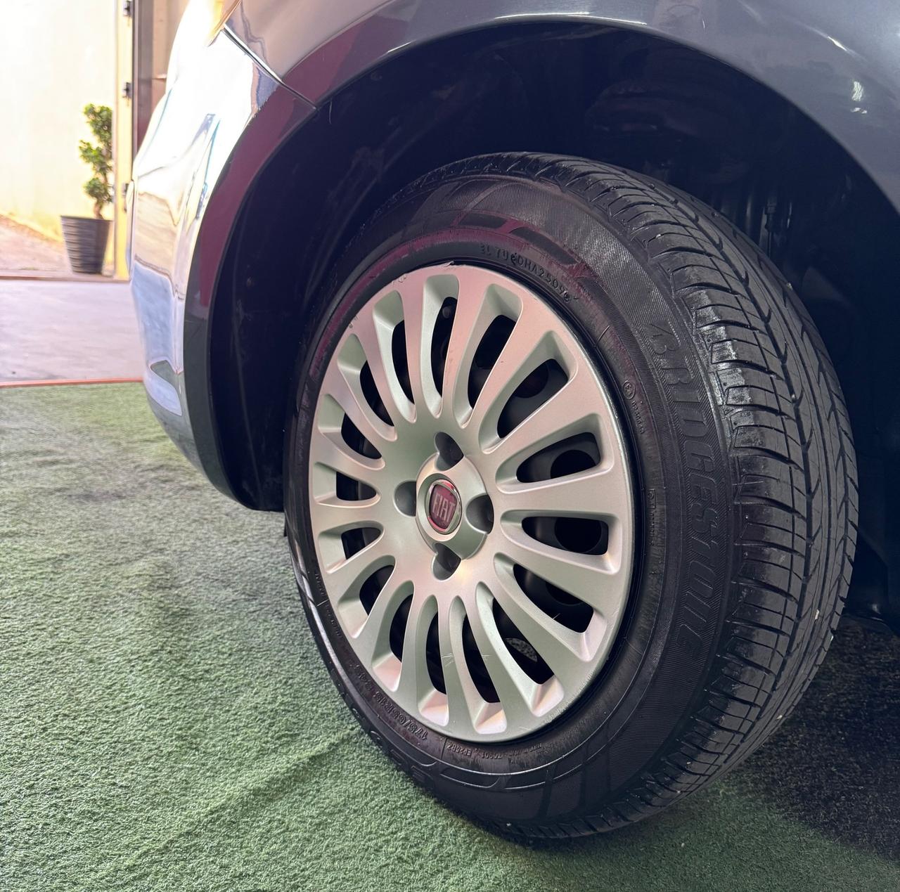 FIAT PUNTO EVO ,100000 CHILOMETRI,UNICO PROPRIETARIO