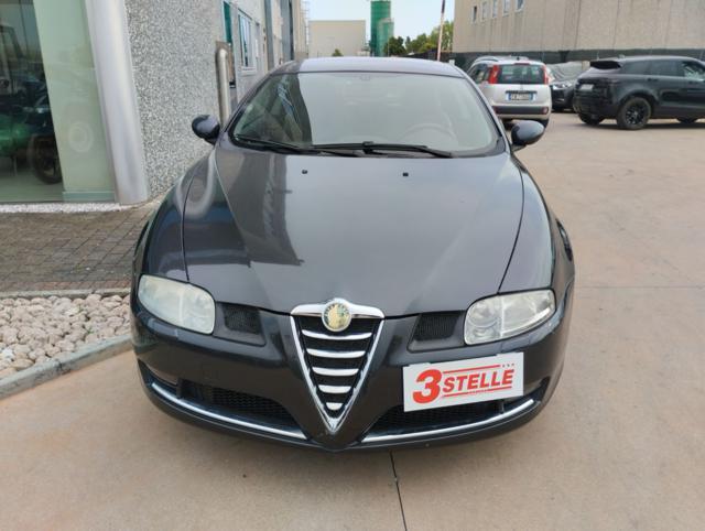 ALFA ROMEO GT 1.8 16V TS Distinctive