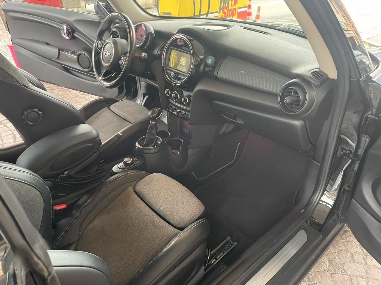 Mini 1.5 Cooper D Hype