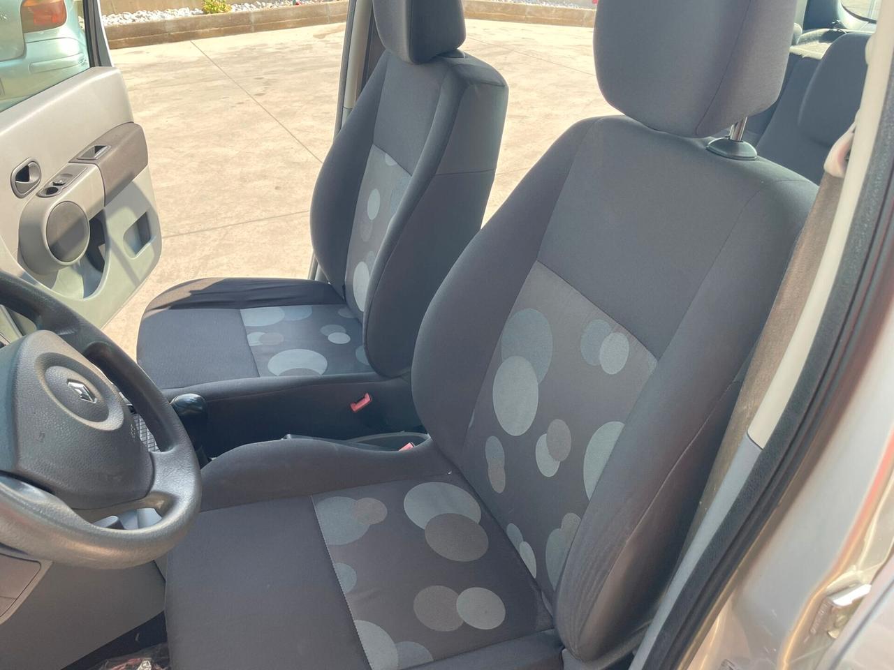 Renault Modus 1.2 16V Luxe ok neopatentati