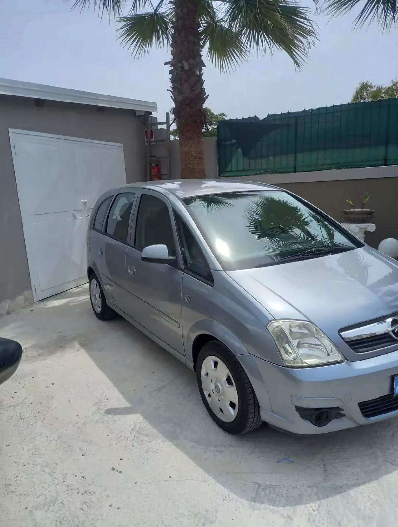 Opel Meriva 1.6 16V Cosmo