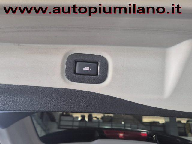 NISSAN X-Trail dCi 150 4WD Tekna 7p