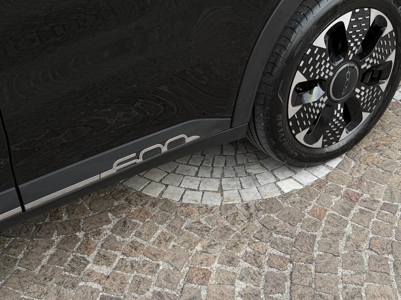 Fiat 600 Hybrid 110 CV DCT MHEV La Prima