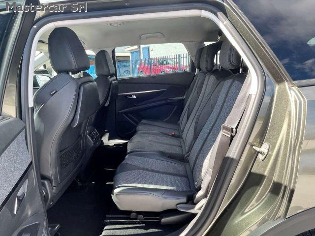 PEUGEOT 5008 5008 7 POSTI 1.5 bluehdi Allure s - FV859PV