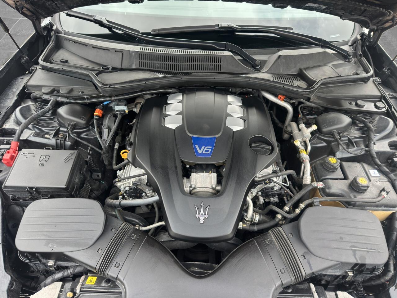 Maserati Ghibli V6 430 CV Gransport