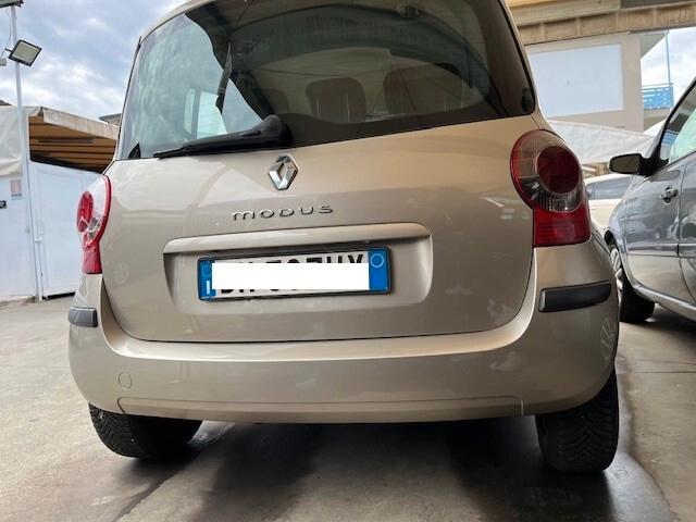 RENAULT MODUS 1,1 BENZINA