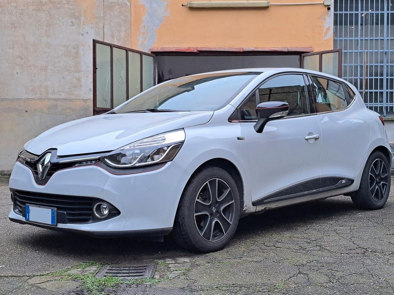 Renault Clio 1.2 75 CV 5 porte Duel