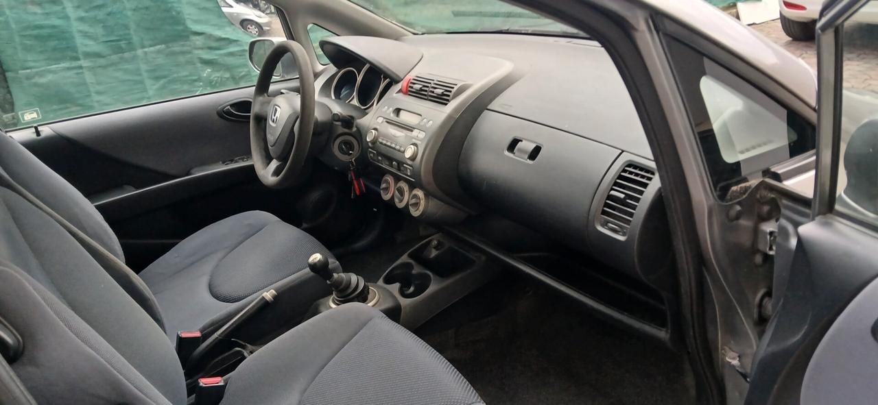 Honda Jazz 1.2 i- neopatentati
