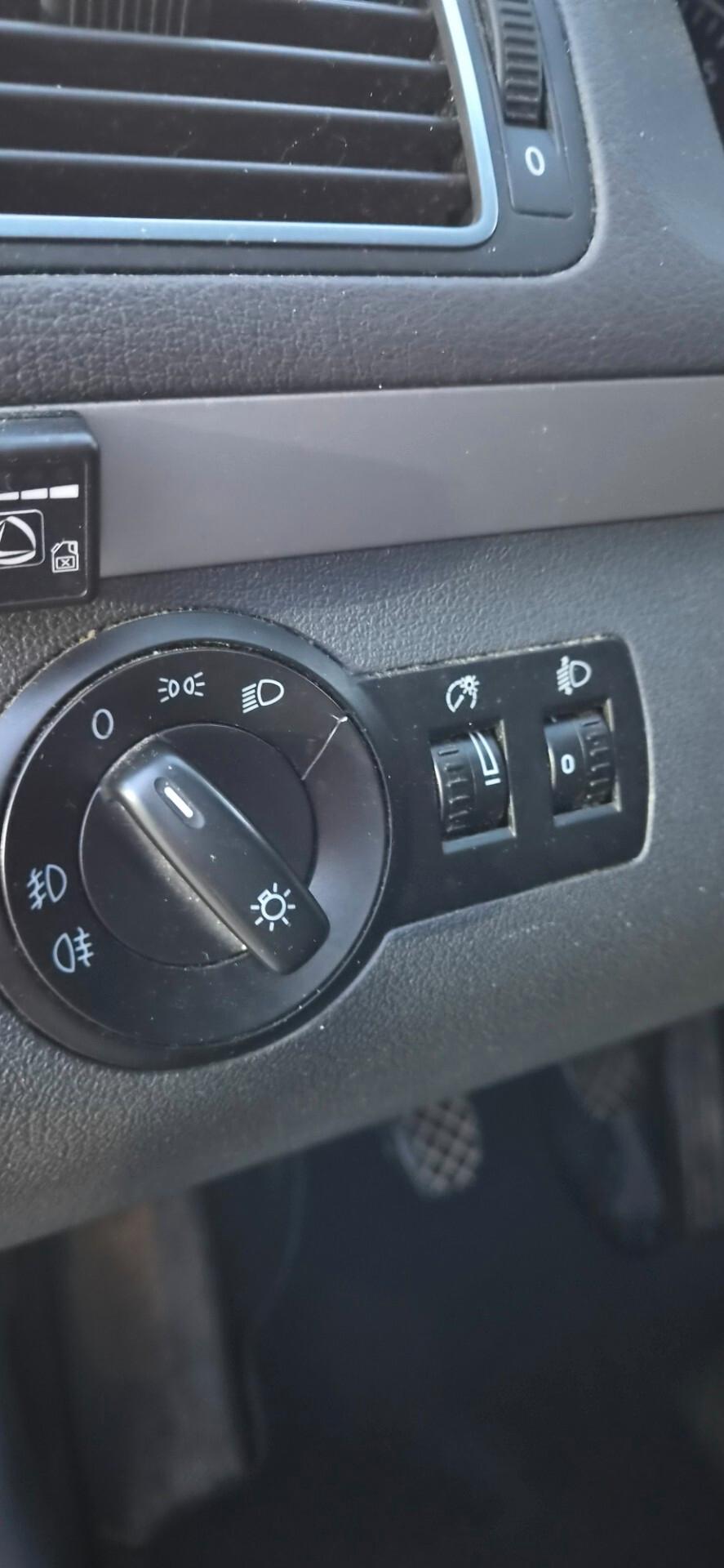 Volkswagen Touran 1.2 TSI Trendline gpl 7posti