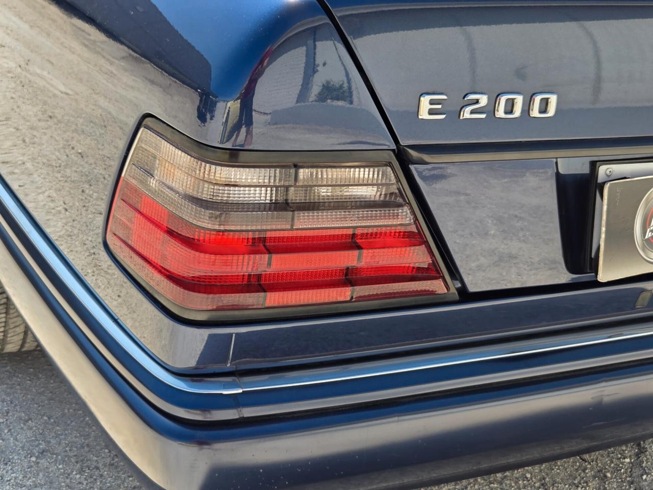 Mercedes-benz E 200 16V CABRIO A124