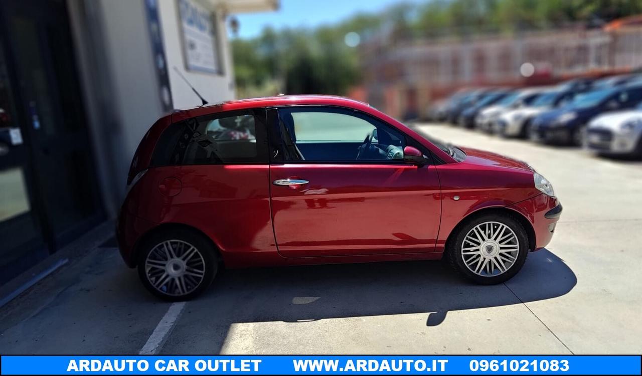 Lancia Ypsilon 1.2 Moda Milano