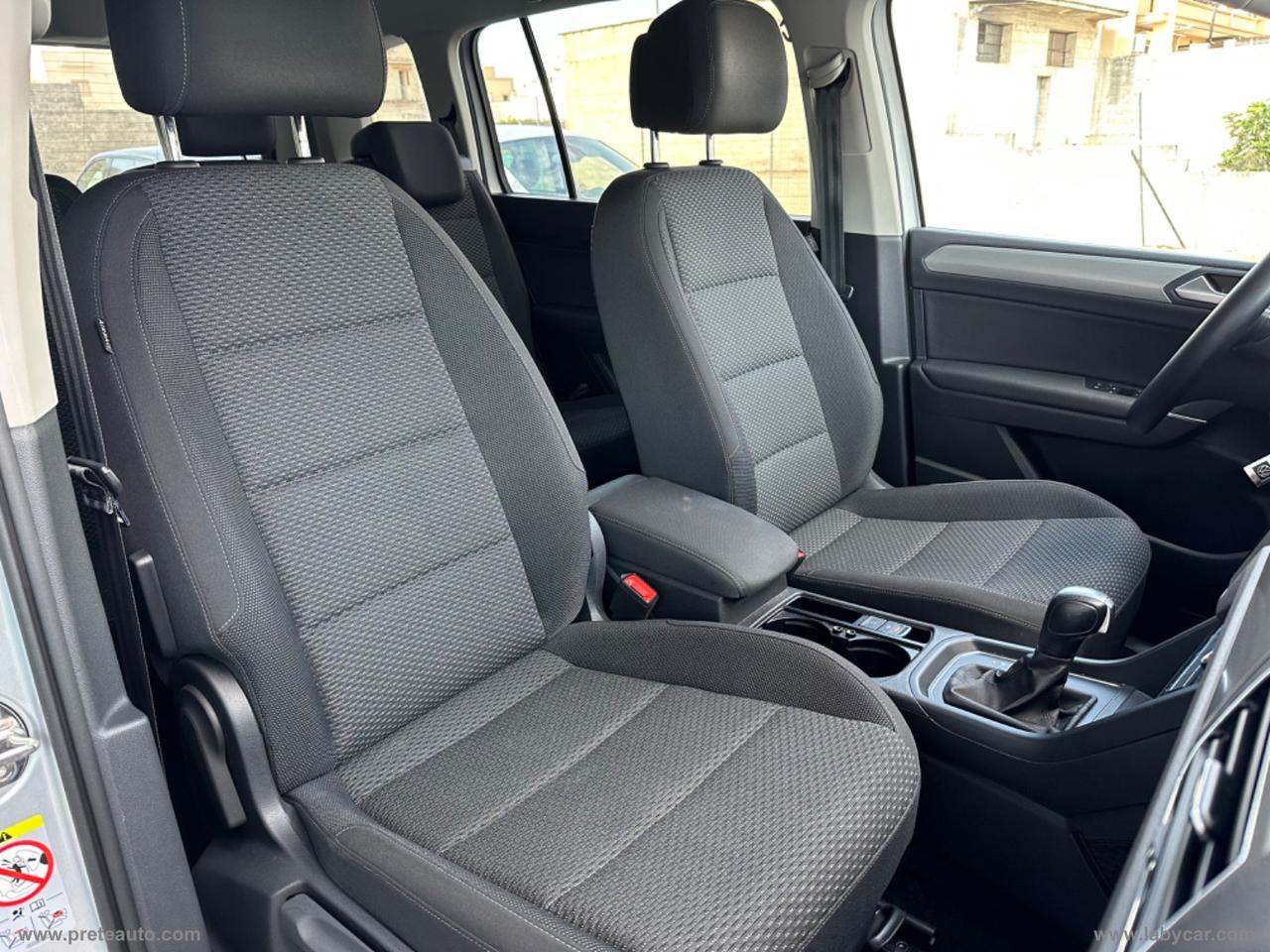 VOLKSWAGEN Touran 2.0 TDI 150 CV DSG Business BMT