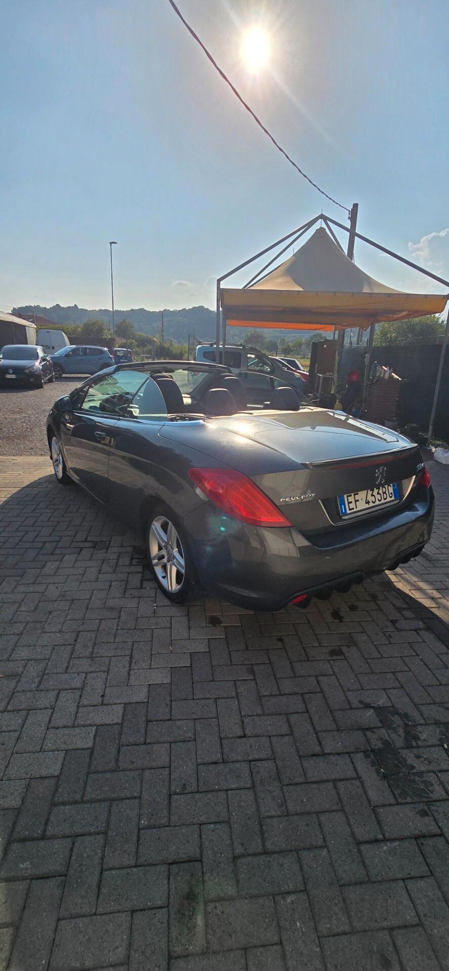Peugeot 308 1.6 HDi 112CV CC Féline