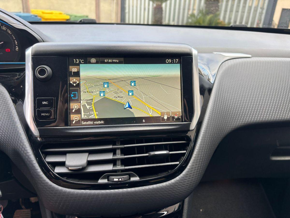 PEUGEOT 2008 1.6 BlueHDi 120CV S&S Allure