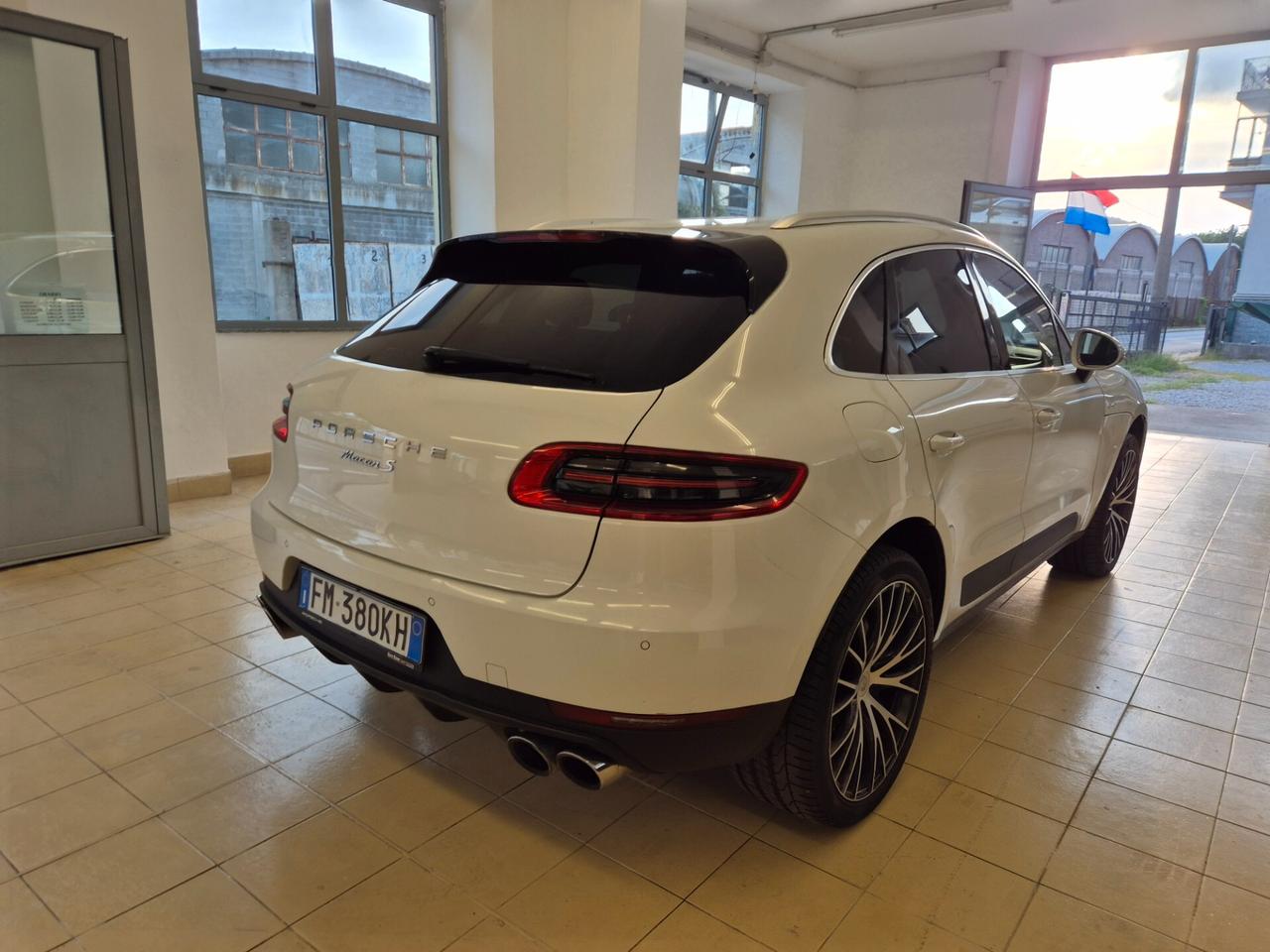 Porsche Macan 3.0 S Diesel STRAFULL LEGGERE BENE