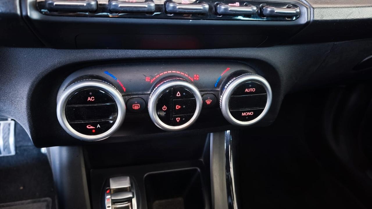 Alfa Romeo Giulietta 1.6 JTDm-2 105 CV Exclusive