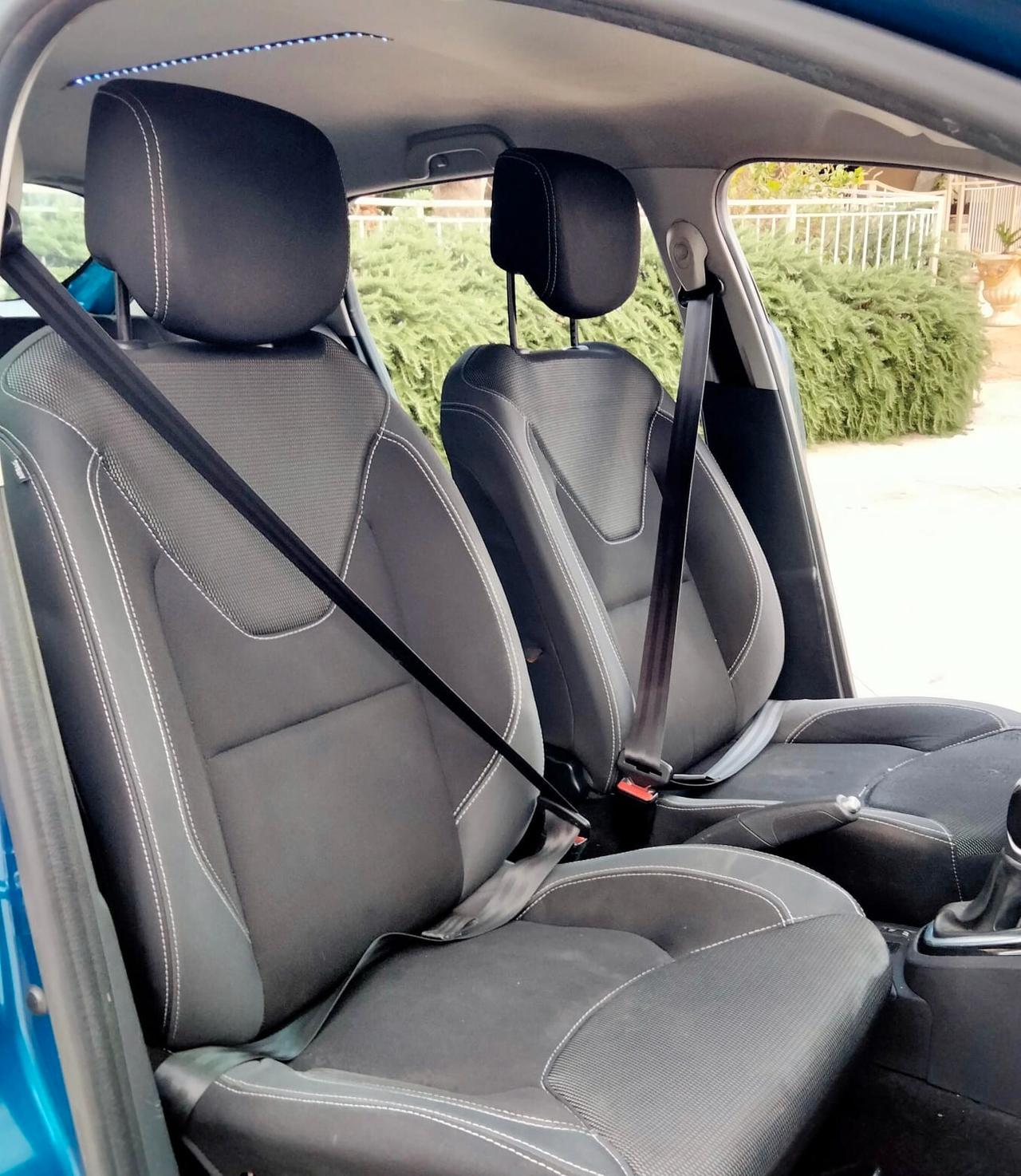 Renault Clio dCi 8V 90 CV EDC 5 porte Moschino Zen