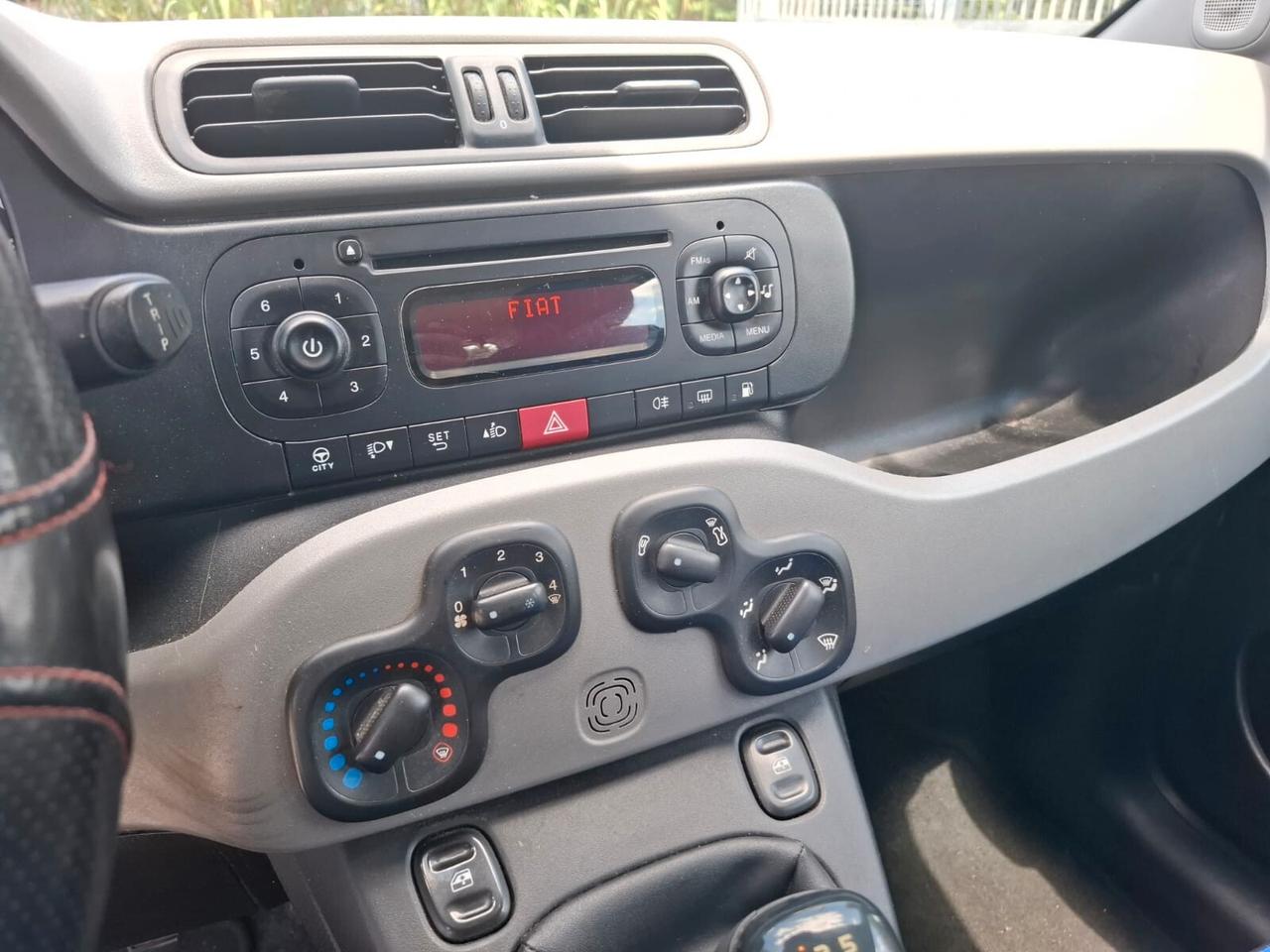 Fiat Panda 0.9 TwinAir Turbo Natural Power Lounge
