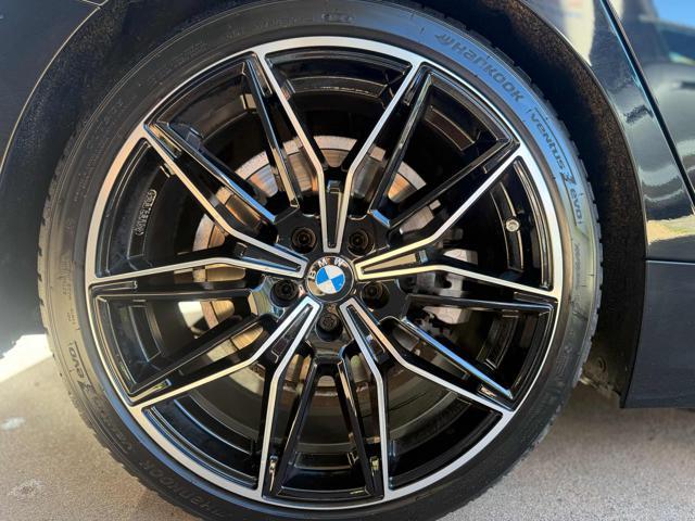 BMW 330 d Sport x drive 24 MESIGARANZIA