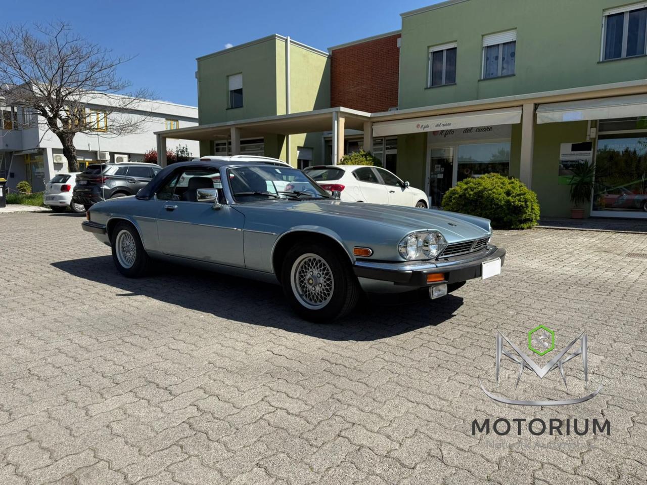 Jaguar XJS 5.3 275 cv Eleganza iconica, fascino senza tempo
