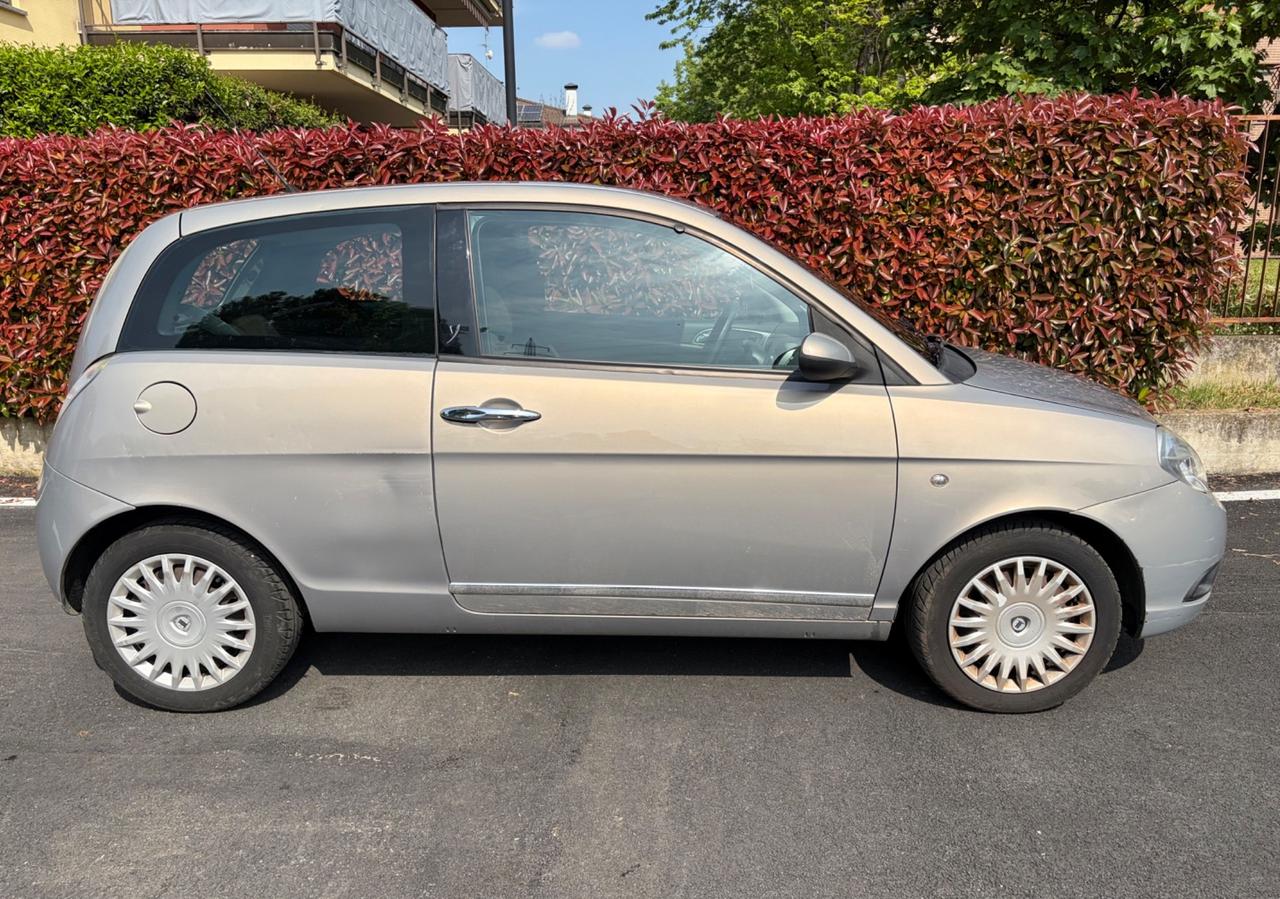 Lancia Ypsilon 1.2