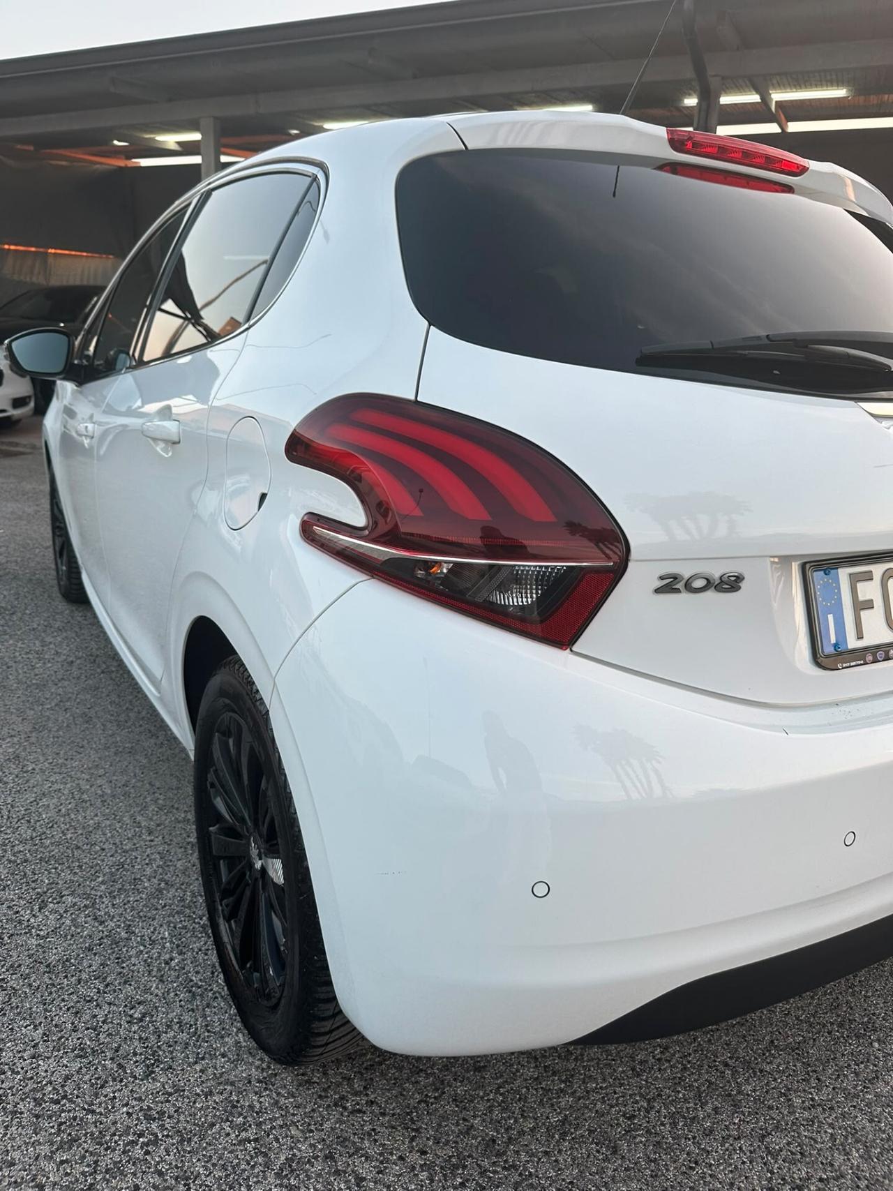 Peugeot 208 PureTech Turbo 110 S&S 5 porte GT Line