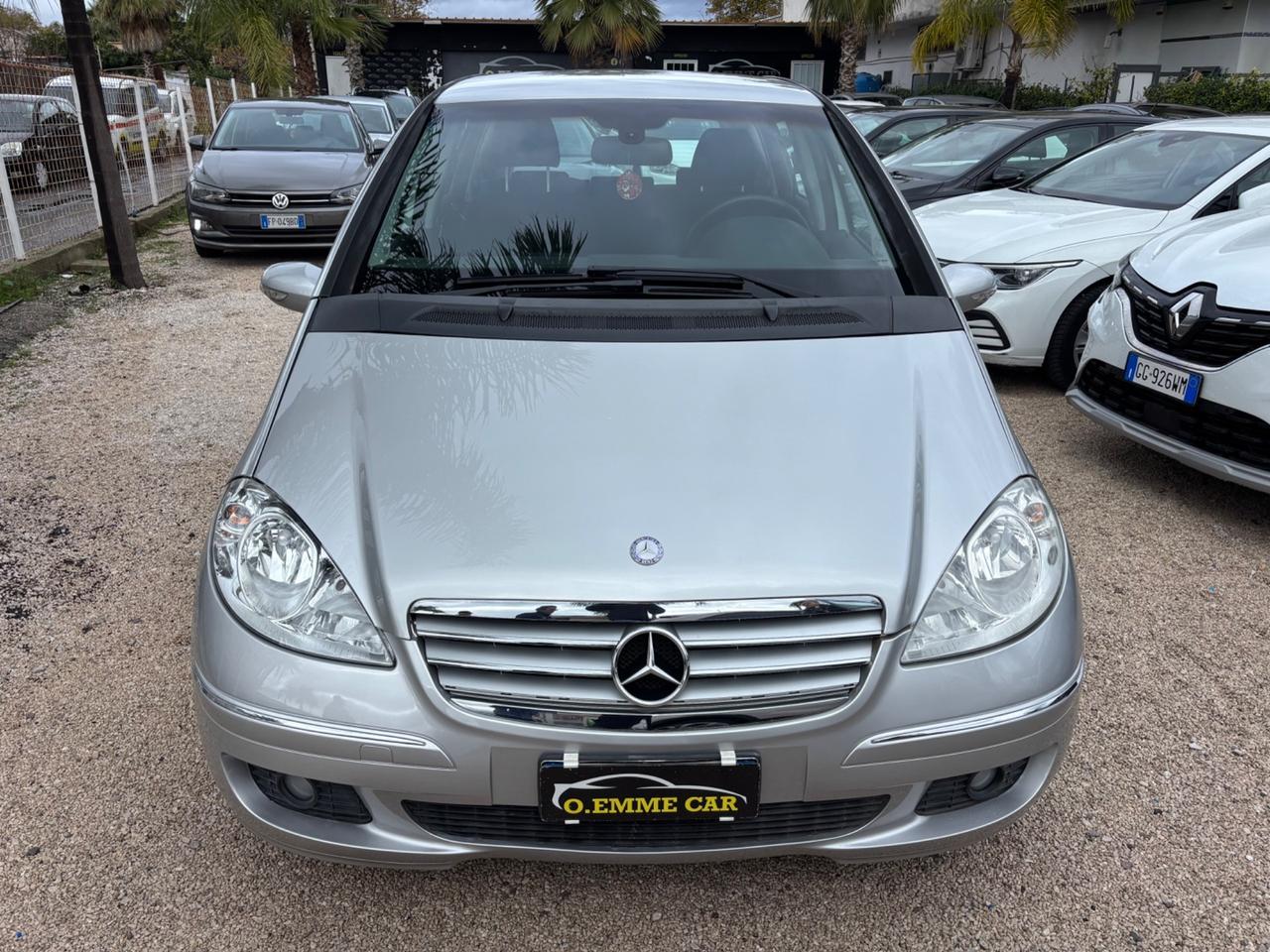 MERCEDES CLASSE-A150 AVANTGARDE 45.000KM