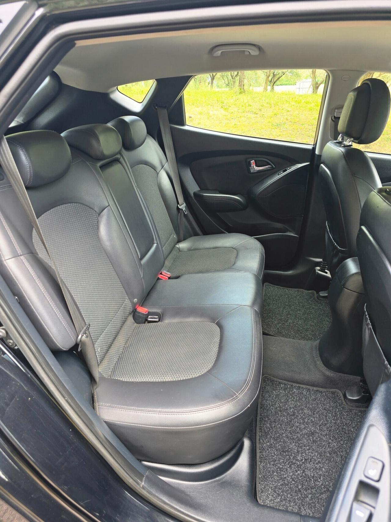 Hyundai iX35 1.7 CRDi 2WD 110 CV 6 MARCE